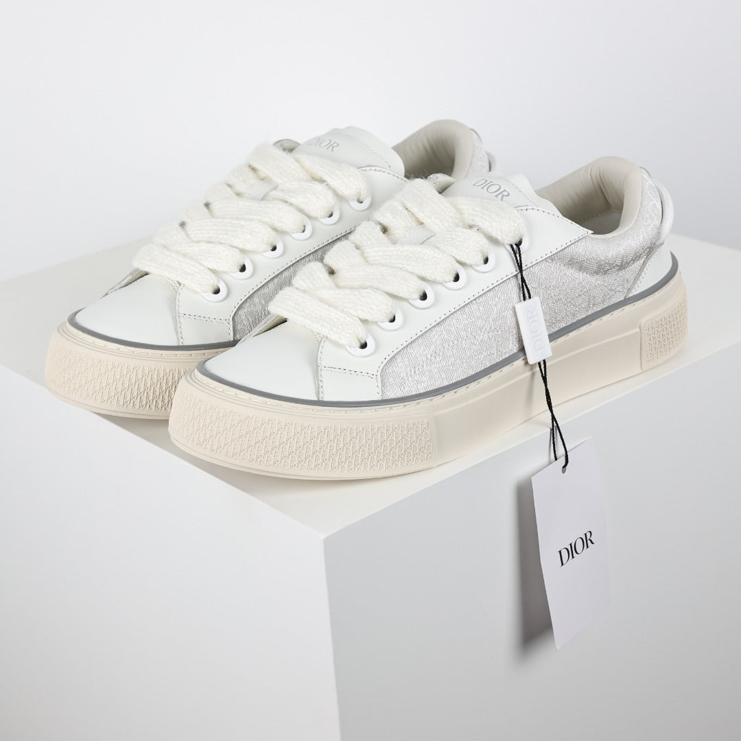 Dior B33 Spin branco e prata - vista principal em ângulo