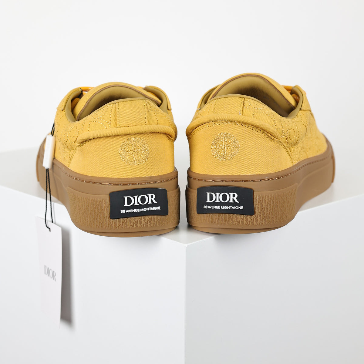 Dior x Stone Island B33 amarelo e gum - vista traseira