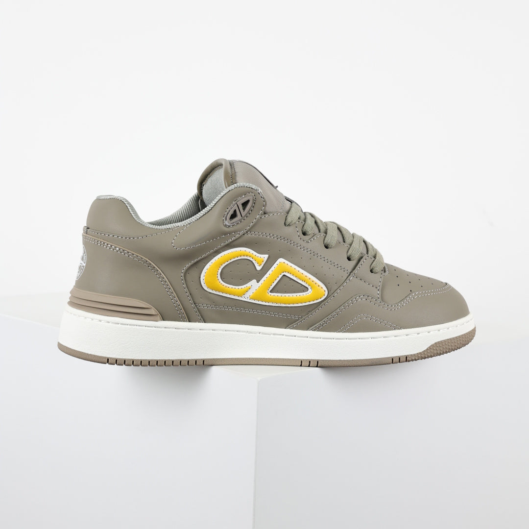 Dior x Stone Island B57 - vista lateral