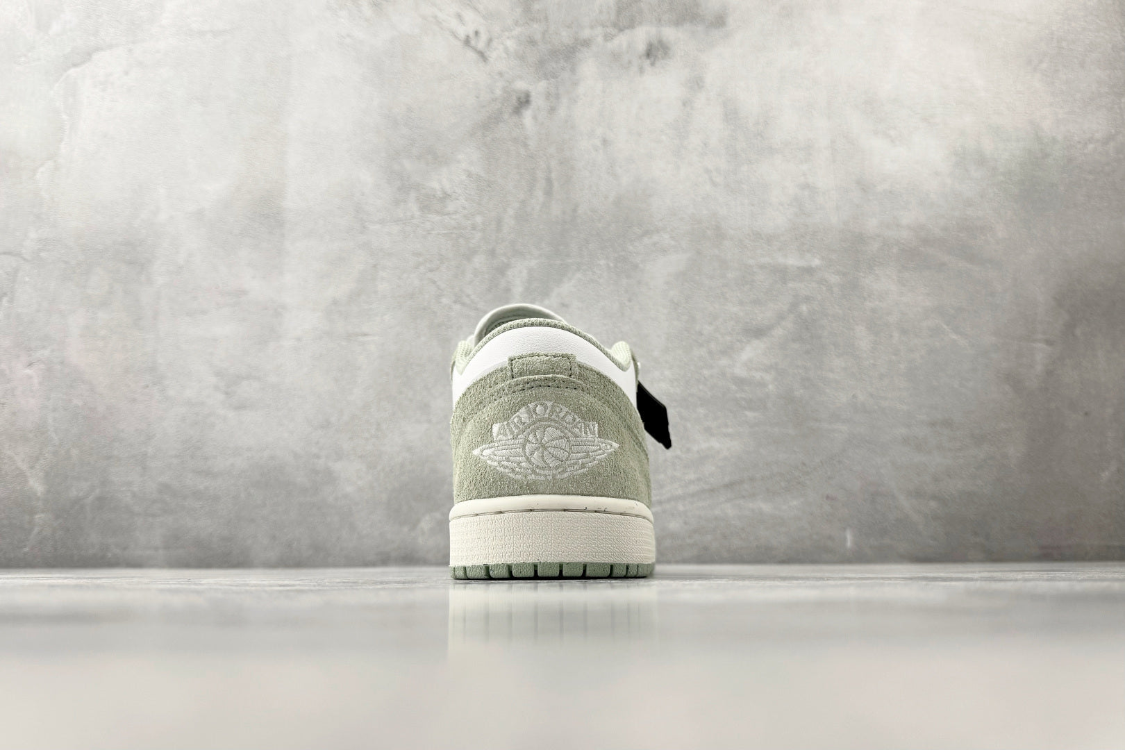 NIKE AIR JORDAN 1 LOW 'SEAFOAM'