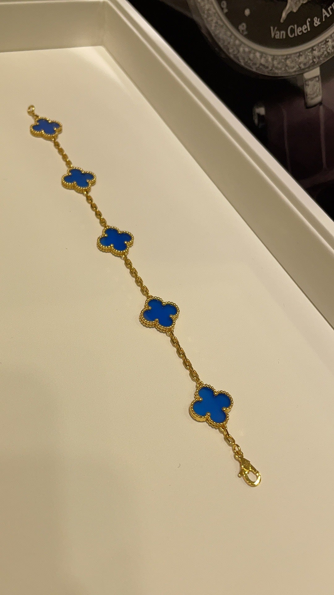 Pulseira Van Cleef & Arpels 'Alhambra 5 Motifs'