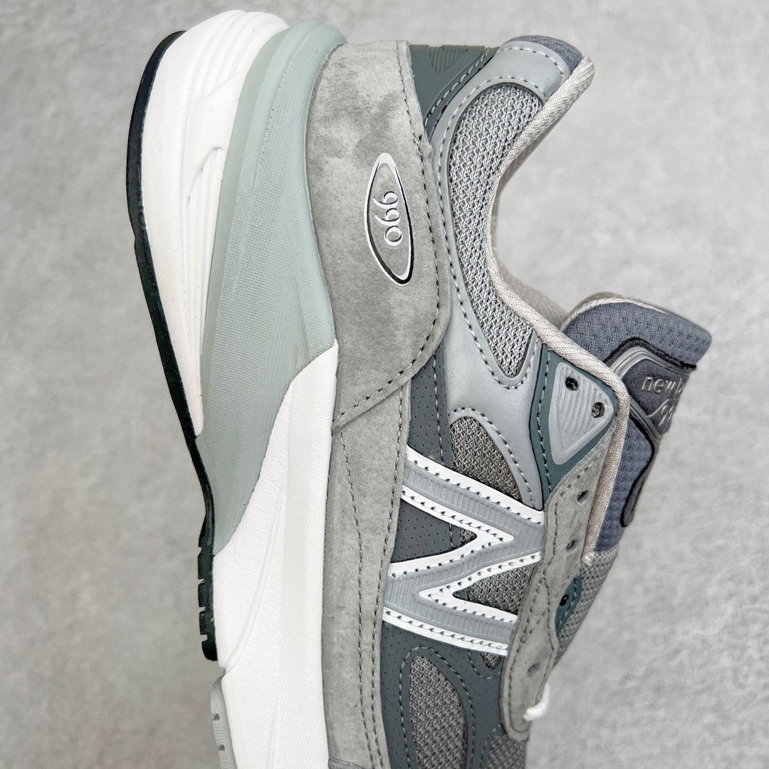 New Balance 990v6