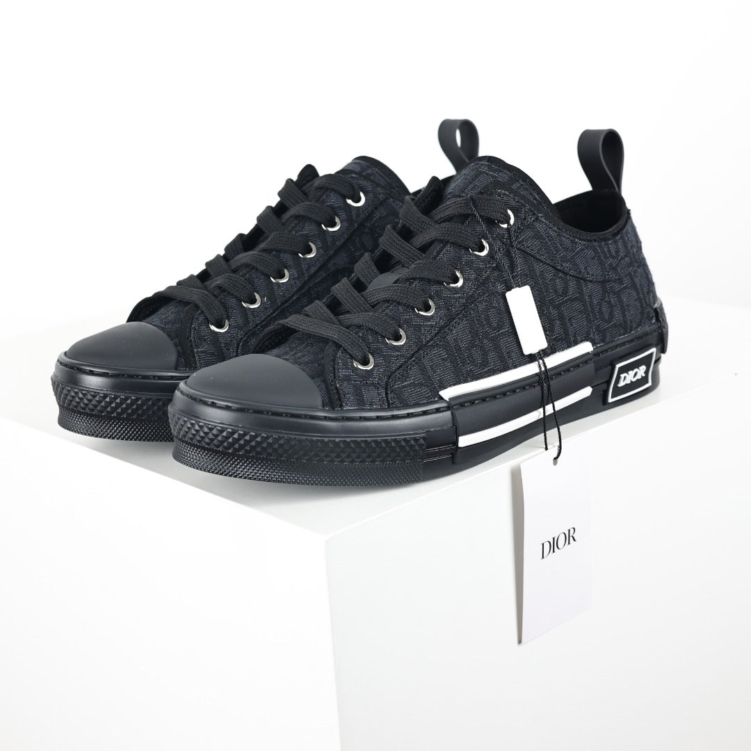 Dior B23 - vista principal