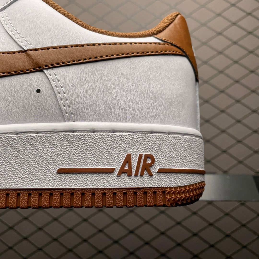 Nike Air Force 1 Low Pecan - detalhe AIR