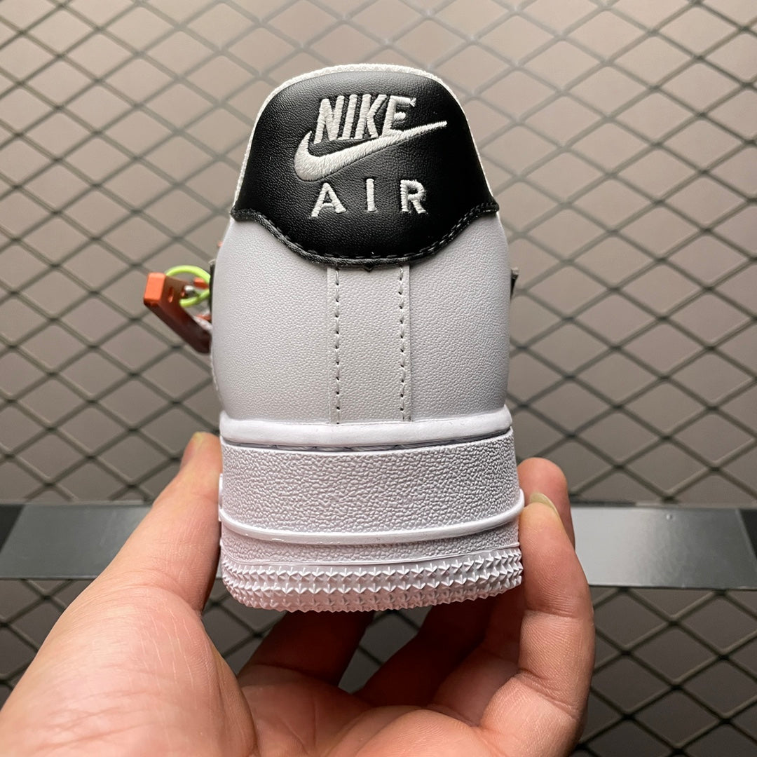 Nike Air Force 1 Low Carabiner Swoosh - traseira