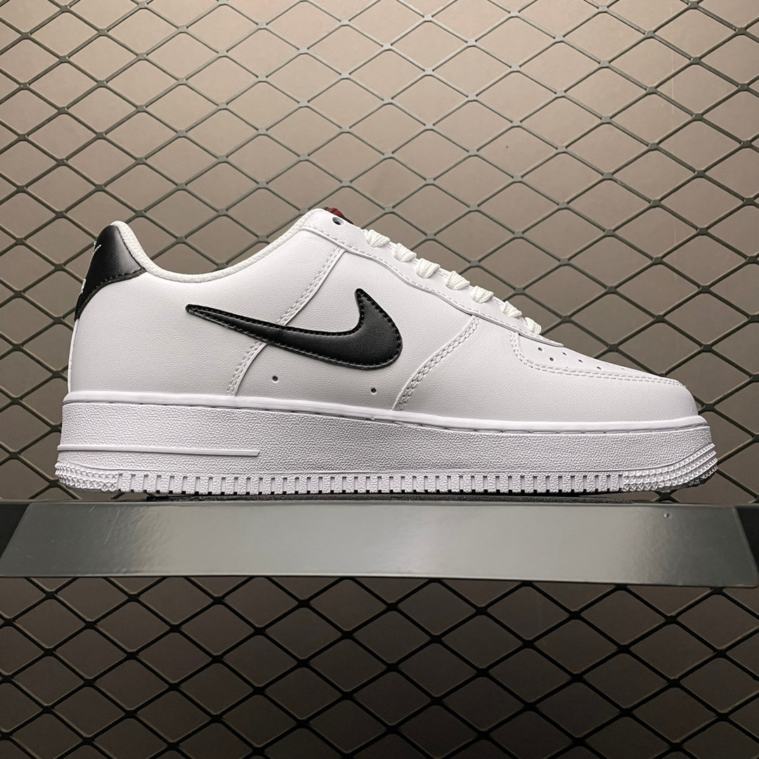 Nike Air Force 1 Low Carabiner Swoosh - lateral