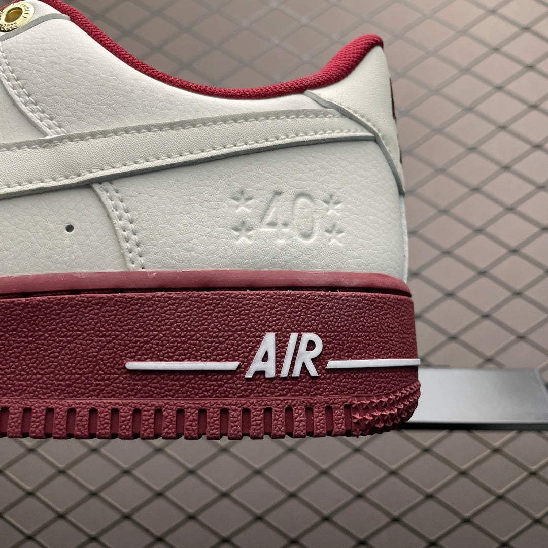 Nike Air Force 1 Low 40th Anniversary Sail Team Red - detalhe 40 AIR