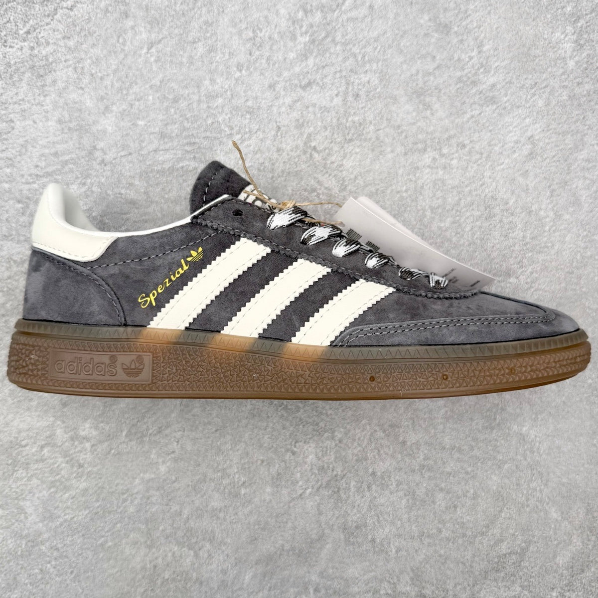 Adidas 'Handball Spezial' Grey Two / Cloud White / Gum - foto 1