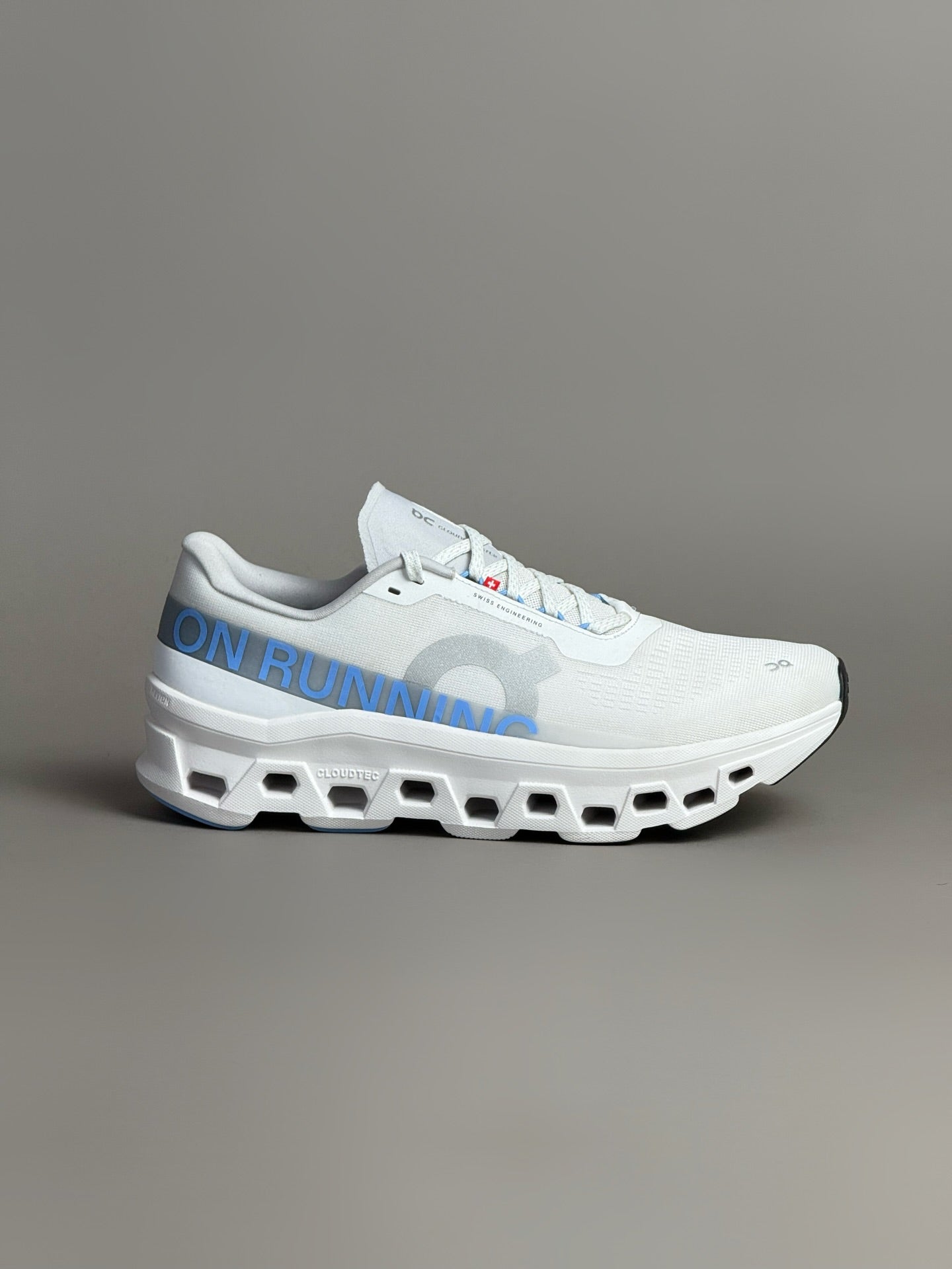 On Running 'Cloudmonster 2'
