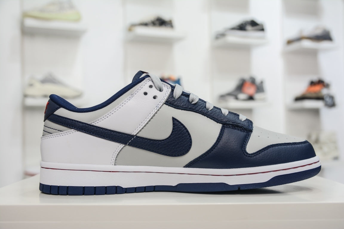 NIKE DUNK LOW EMB NBA 75TH ANNIVERSARY BROOKLYN NETS - lateral oposta