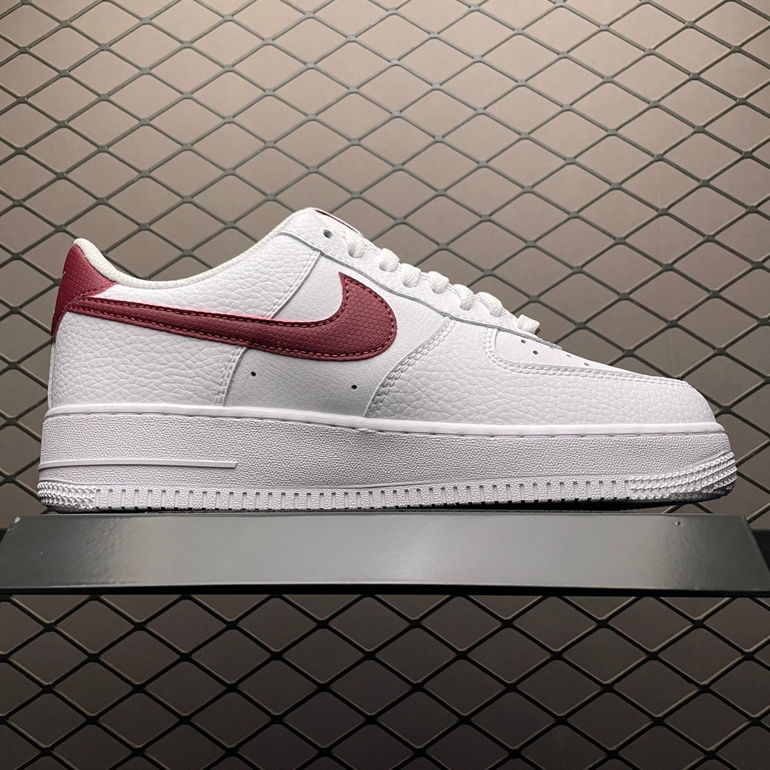 Nike Air Force 1 '07 White Burgundy side