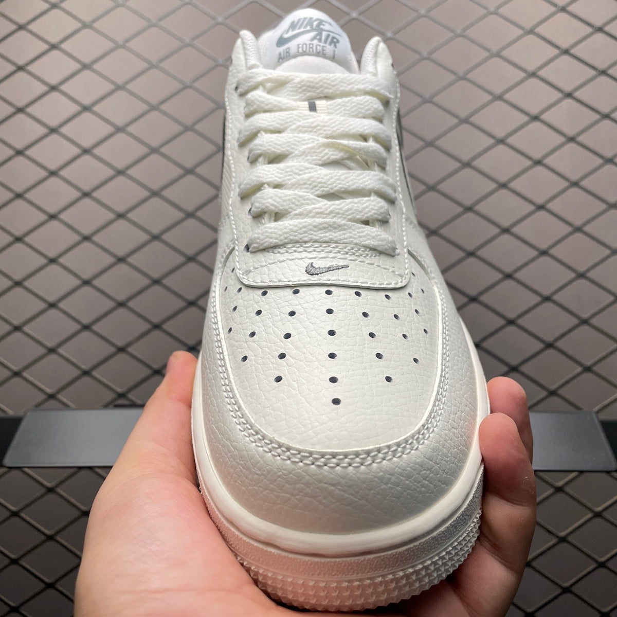 Nike Air Force 1 '07 White Grey front