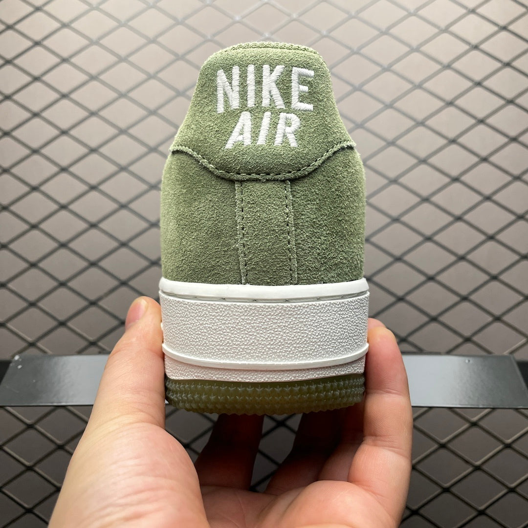 Nike Air Force 1 Low Jewel verde oliva traseira
