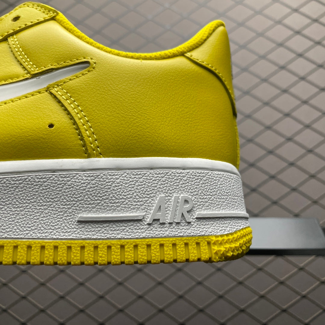 Nike Air Force 1 Low Jewel amarelo - detalhe