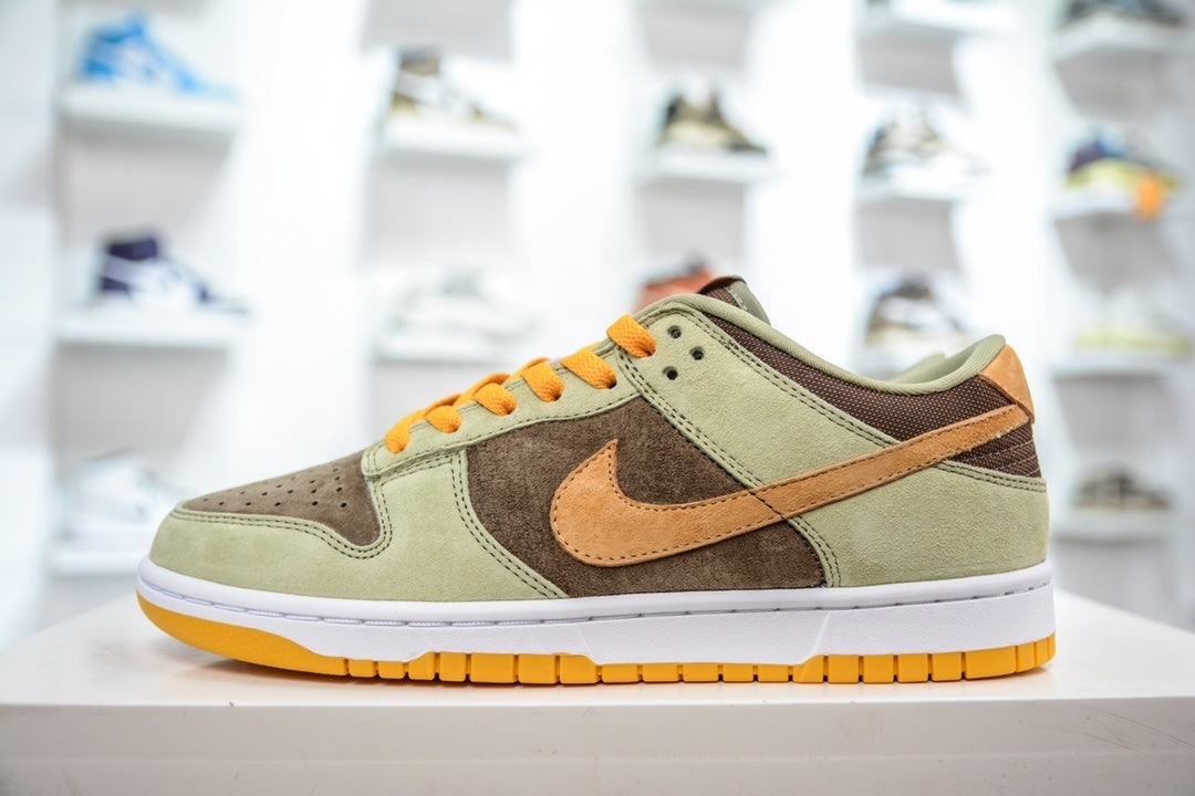 Nike Dunk Low 'Dusty Olive' - foto principal