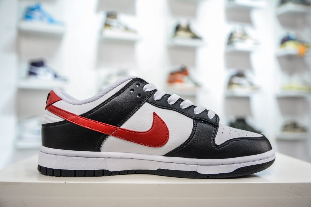 Nike Dunk Low 'Black White Red' - foto 2