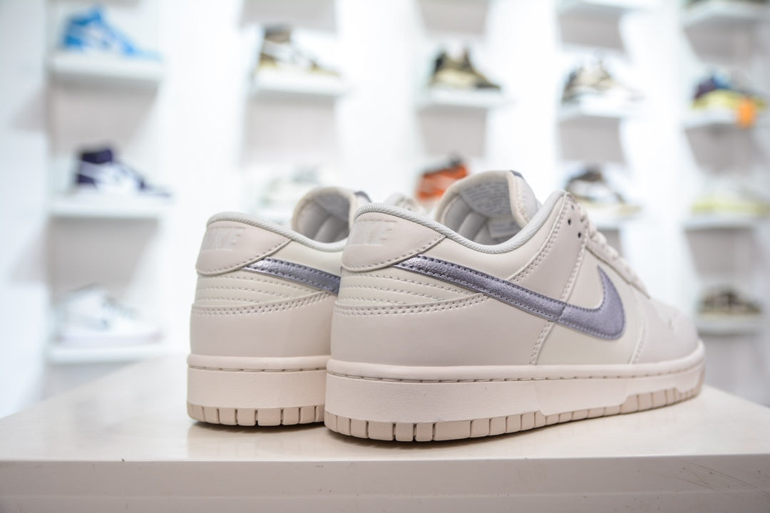 Nike Dunk Low Silver Swoosh