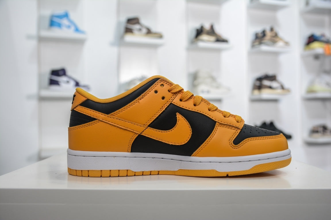 Nike Dunk Low Championship Goldenrod