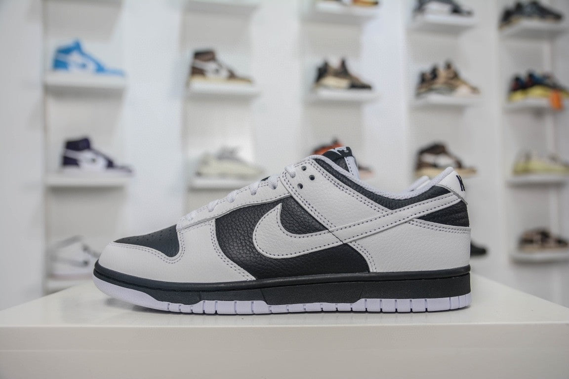 NIKE DUNK LOW RETRO REVERSE PANDA - lateral com ponta para esquerda