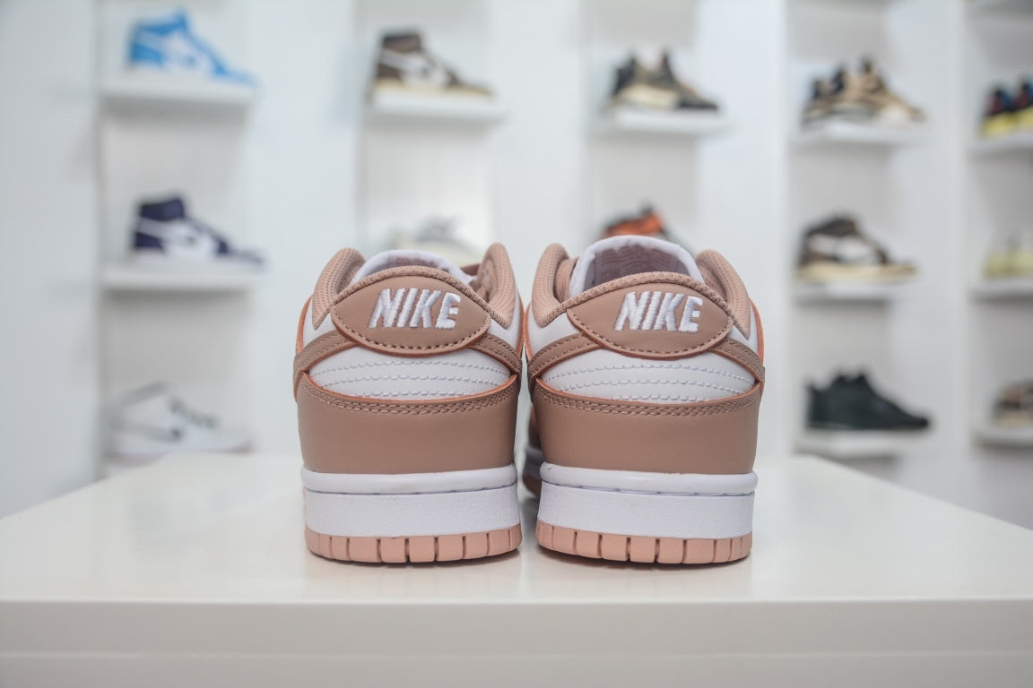 NIKE DUNK LOW ROSE WHISPER - traseira