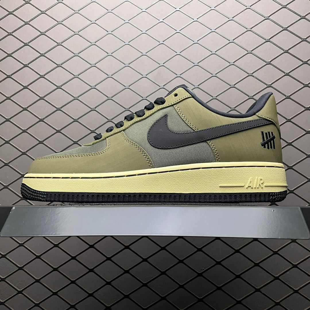 UNDEFEATED x Nike Air Force 1 Low Ballistic