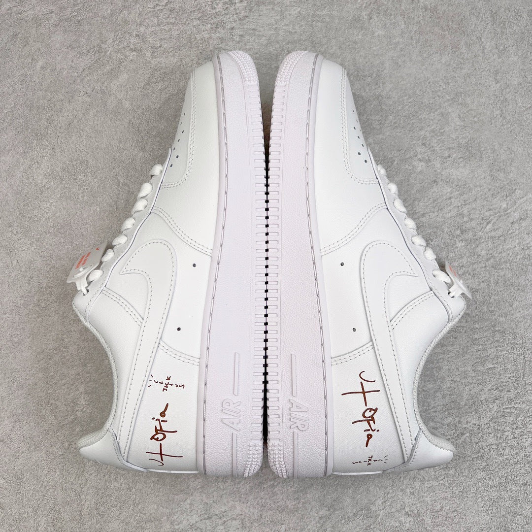 TRAVIS SCOTT x NIKE AIR FORCE 1 LOW UTOPIA - lateral