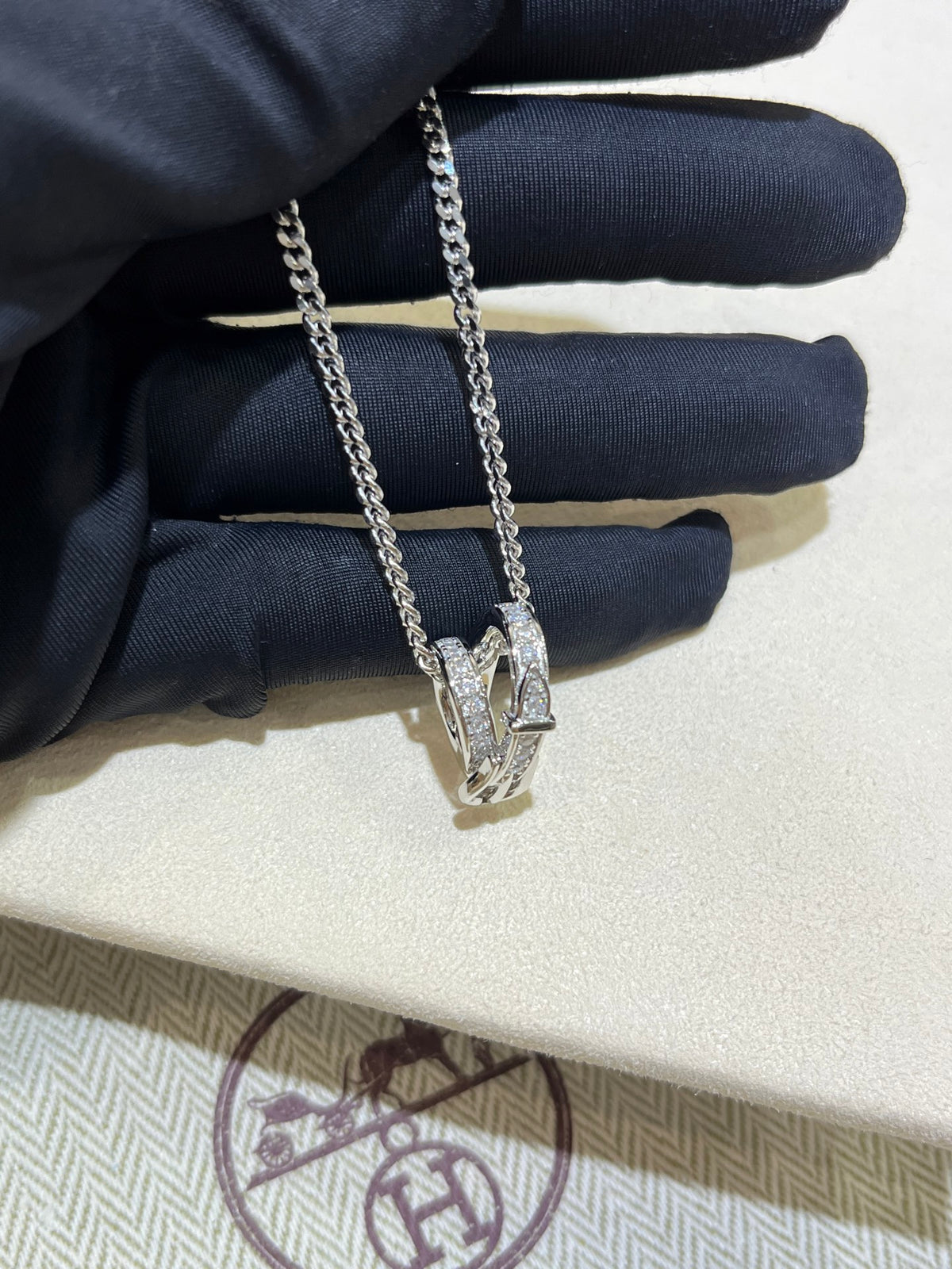 Hermès Chaîne d'Ancre Enchaînée - pingente em detalhe